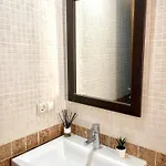 Apartamentos Carlton Vyb Apartment *