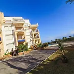 Apartamentos Carlton Vyb * Denia