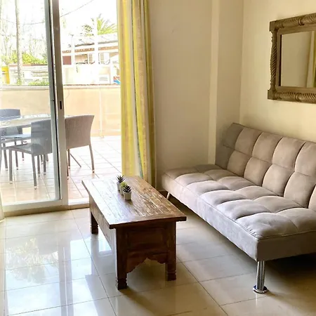 Apartamentos Carlton Vyb * Denia