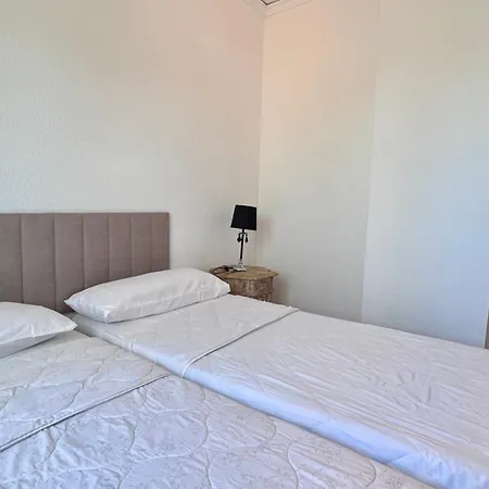 Apartamentos Carlton Vyb Apartment