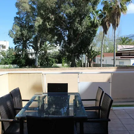 Apartamentos Carlton Vyb Apartment