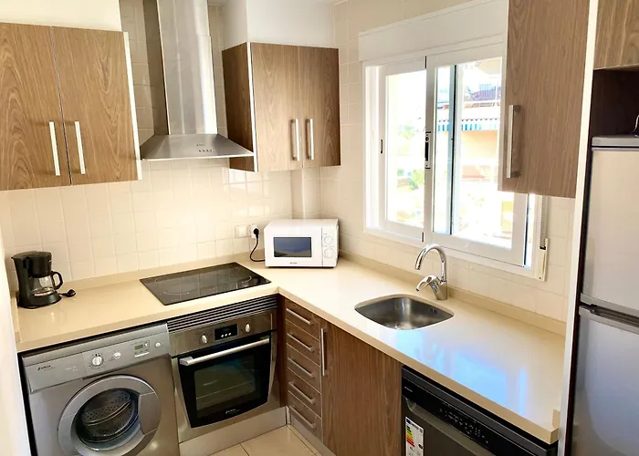 Carlton Vyb * Денія