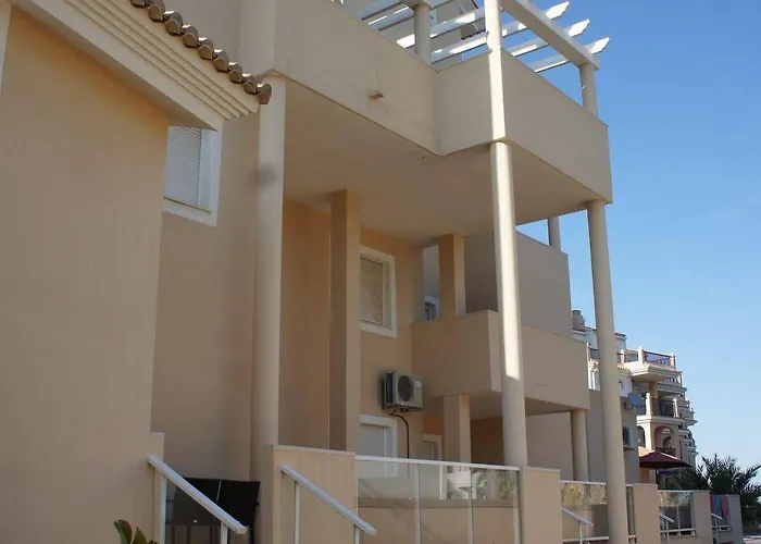 Apartamentos Carlton Vyb *